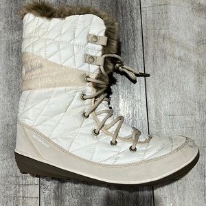 Like New Columbia Minx/OmniHeat Boots, Size 12